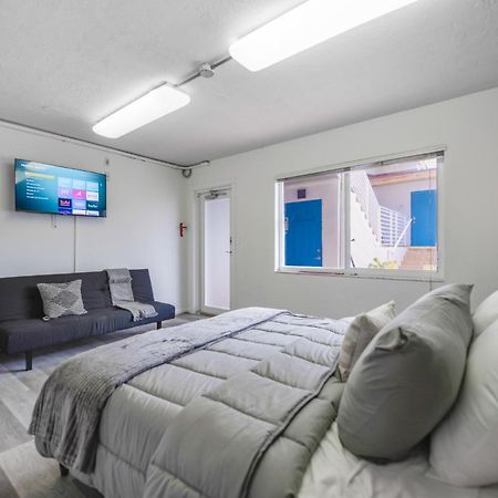 The Mariner Suites #22 - Beachfront Studio Hollywood Esterno foto